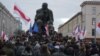 В Минске участники оппозиционного шествия провели митинг